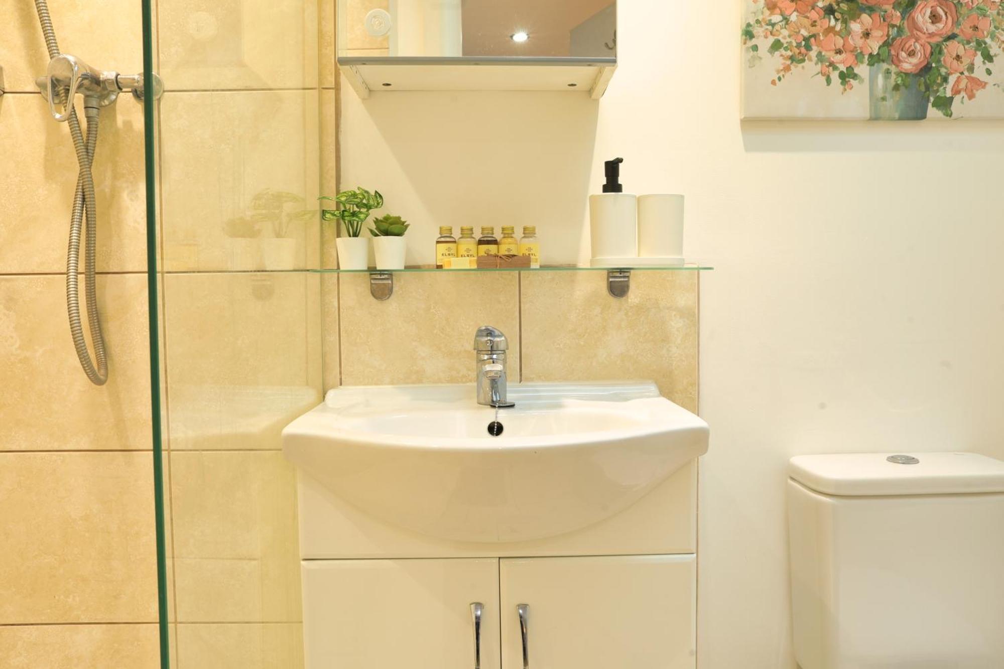 Top Floor Apartment In Islington London Eksteriør bilde
